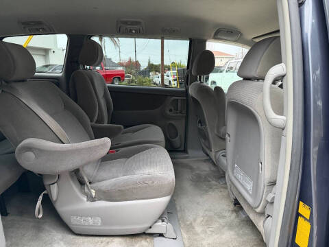 2006 Toyota Sienna CE 7 Passenger
