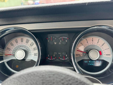 2012 Ford Mustang V6 Premium