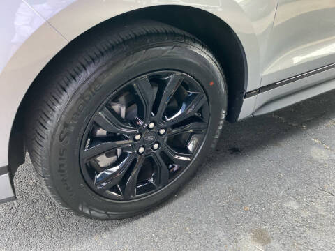 2023 Ford Edge SE