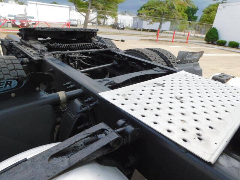 2015 Freightliner Cascadia