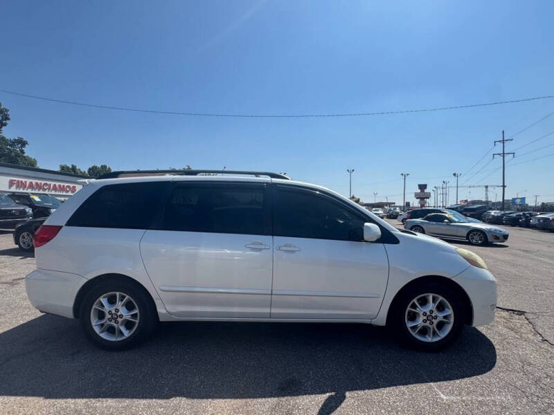 2006 Toyota Sienna