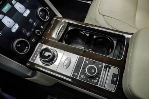 2020 Land Rover Range Rover P525 HSE