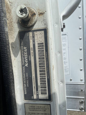 2000 International 4700