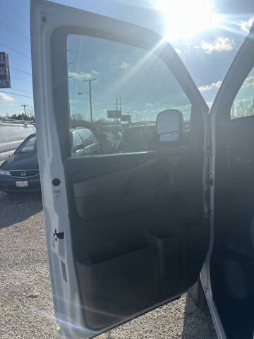 2010 Chevrolet Express 2500