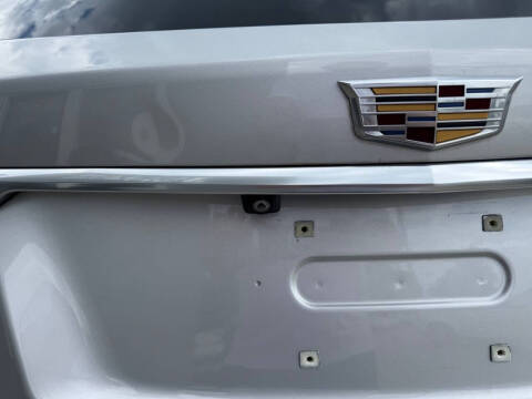 2020 Cadillac XT5 Premium Luxury