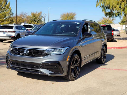 2024 Volkswagen Tiguan SE R-Line Black