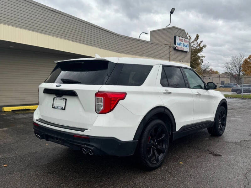 2022 Ford Explorer ST