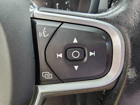 2020 Volvo S60 T5 Momentum