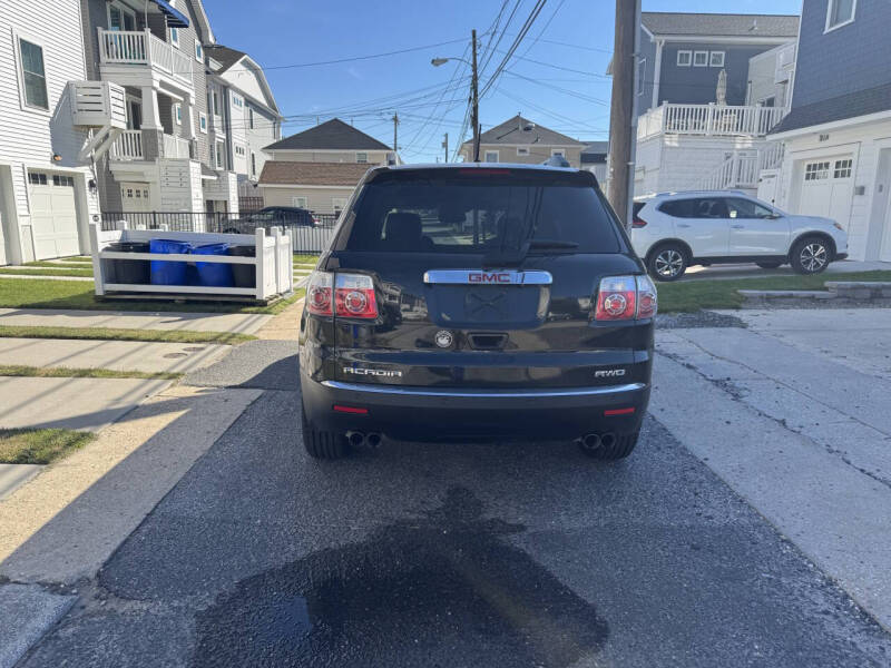 2011 GMC Acadia SLT-1