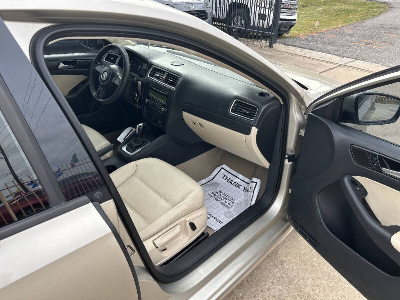 2014 Volkswagen Jetta SE