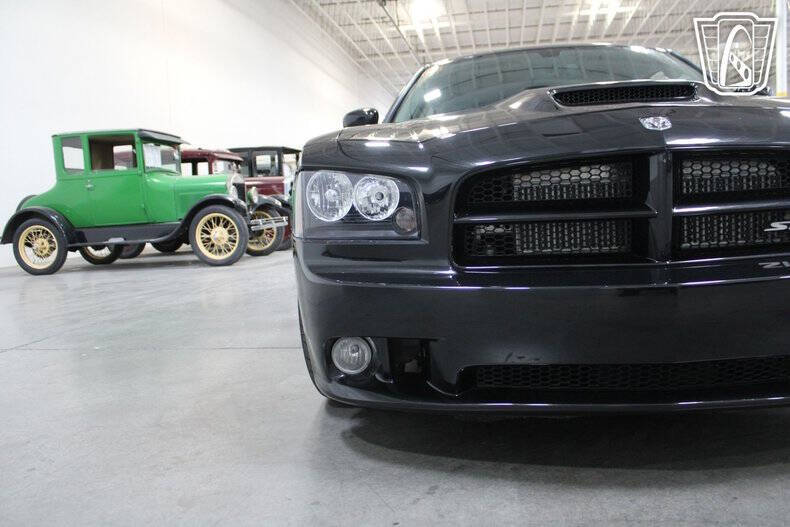 2006 Dodge Charger SRT-8