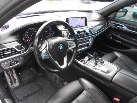 2016 BMW 7 Series 750i