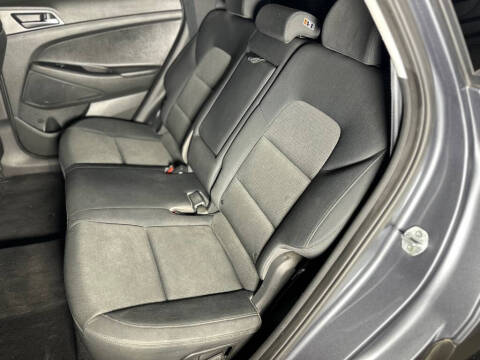 2017 Hyundai Tucson SE Plus