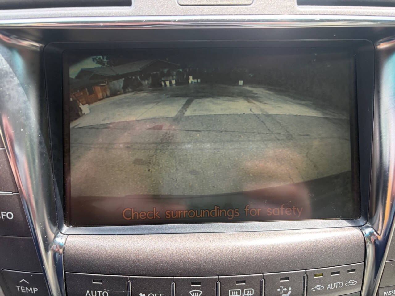 LexusLS 4609