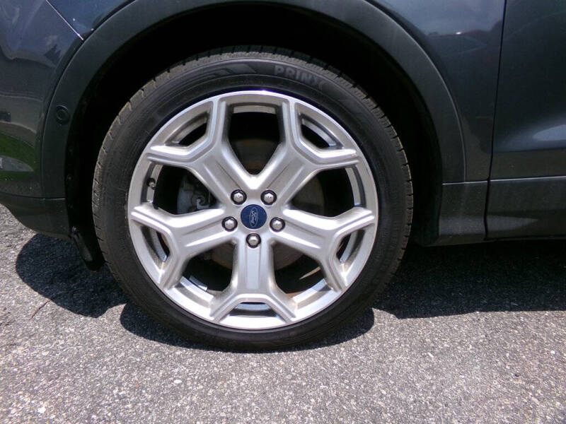 2019 Ford Escape Titanium