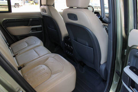 2021 Land Rover Defender 110 SE