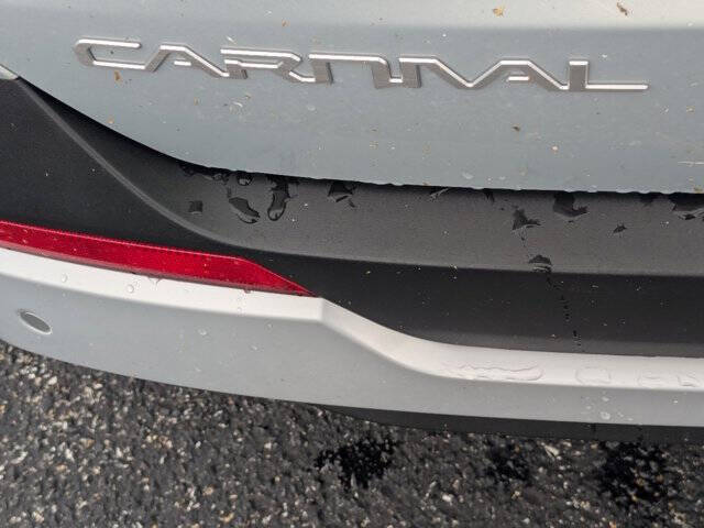 2025 Kia Carnival Hybrid EX