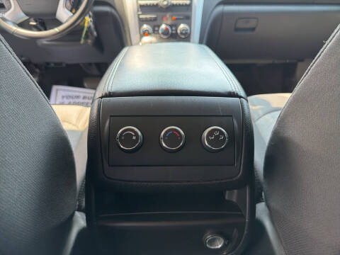 2011 Chevrolet Traverse LT