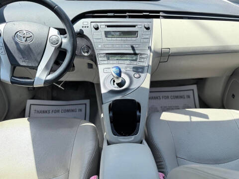2010 Toyota Prius II