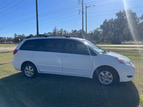 2009 Toyota Sienna LE 7-Passenger