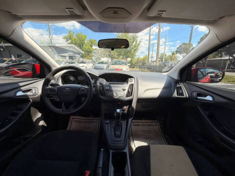 2015 Ford Focus SE