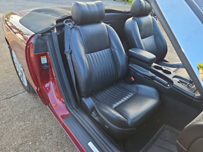 2004 Ford Thunderbird Deluxe