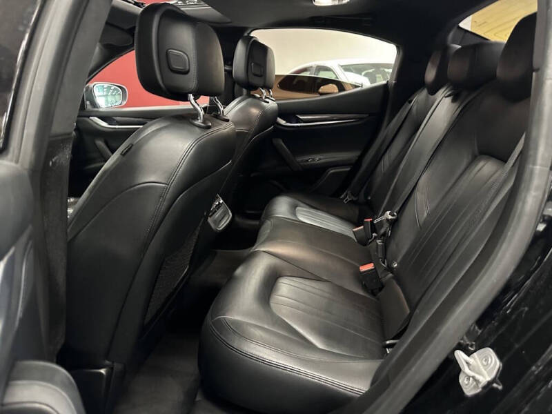 2017 Maserati Ghibli