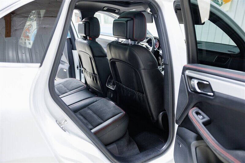 2018 Porsche Macan GTS