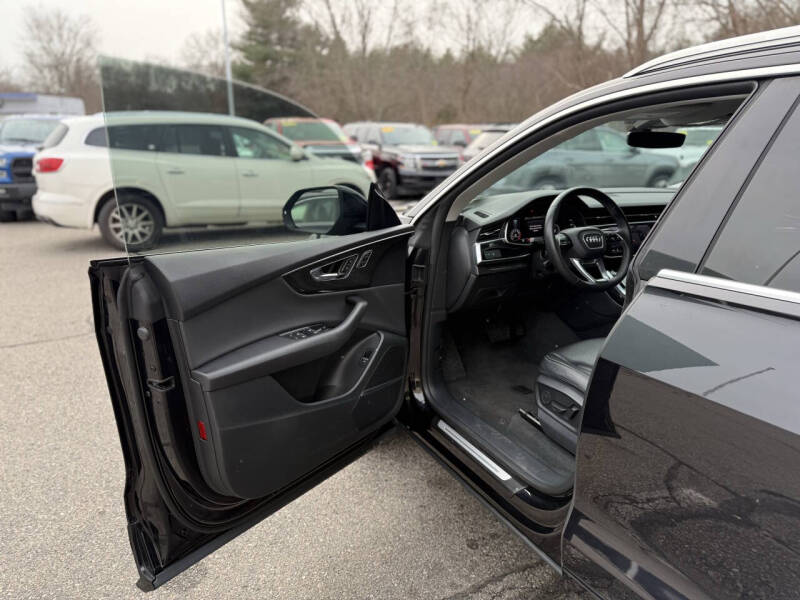 2019 Audi Q8 quattro Premium Plus 55 TFSI