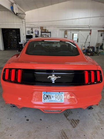 2015 Ford Mustang V6