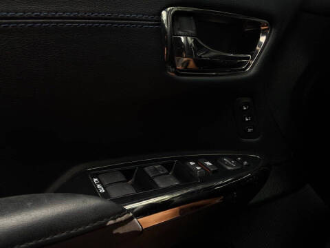 2015 Toyota Avalon XLE