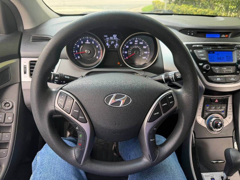 2013 Hyundai Elantra GLS