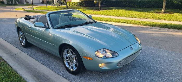 1998 Jaguar XK8