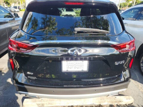 2025 Infiniti QX50 Luxe