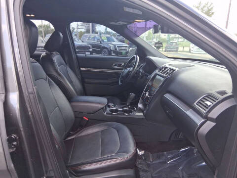 2018 Ford Explorer Sport