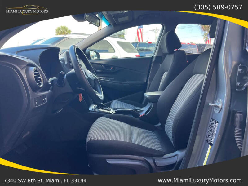 2020 Hyundai Kona SEL