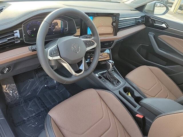 2025 Volkswagen Jetta SEL