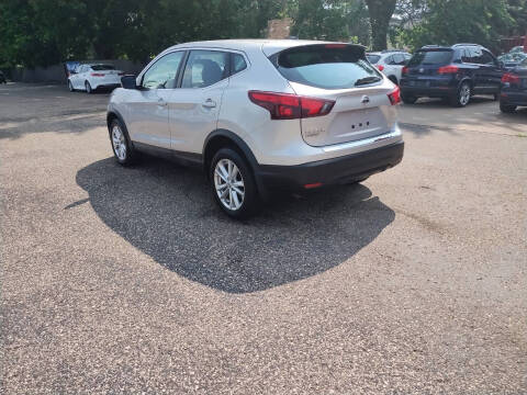 2017 Nissan Rogue Sport S