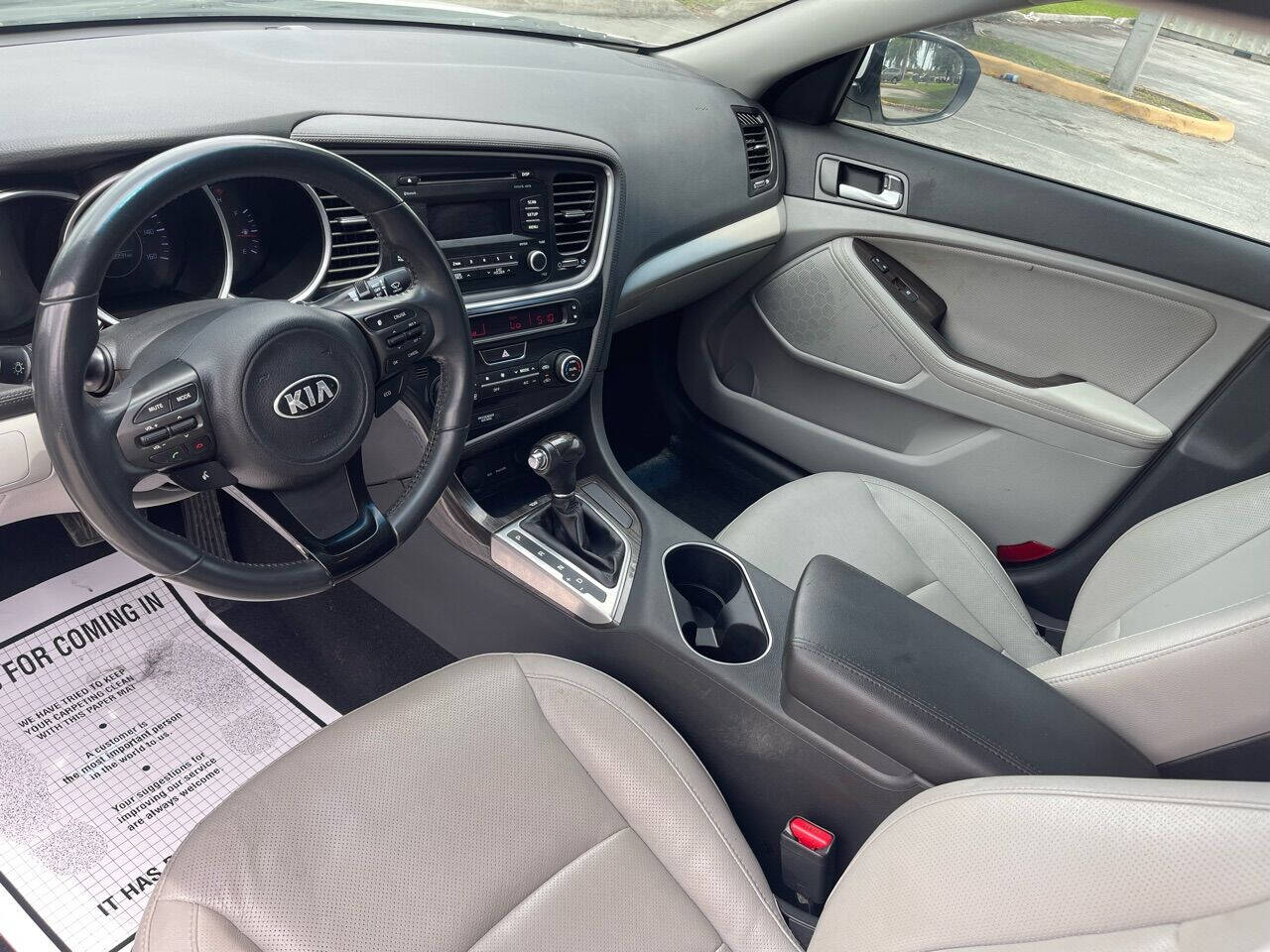 2015 KIA Optima Sedan - $11,995