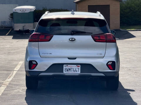 2021 Kia Niro LX