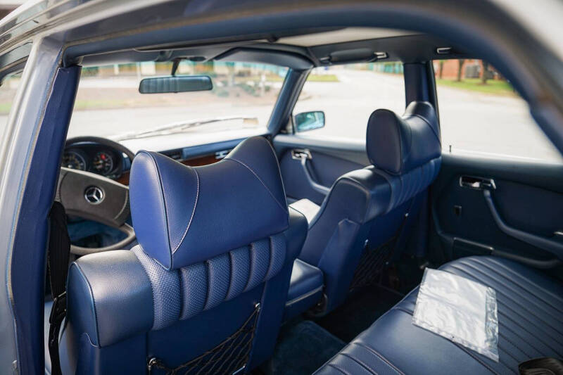 1980 Mercedes-Benz 300-Class