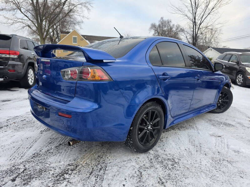 2017 Mitsubishi Lancer ES