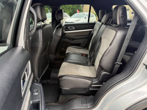 2017 Ford Explorer XLT