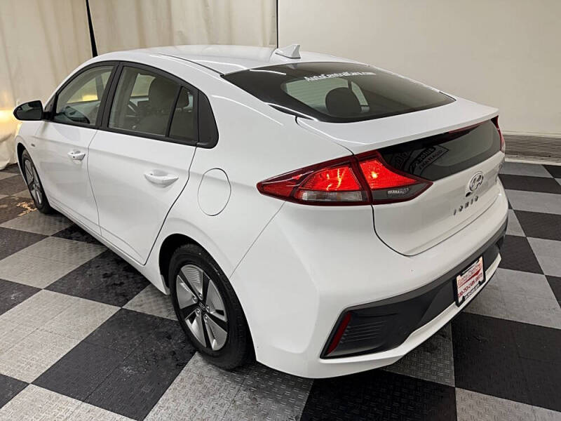 2020 Hyundai Ioniq Hybrid Blue