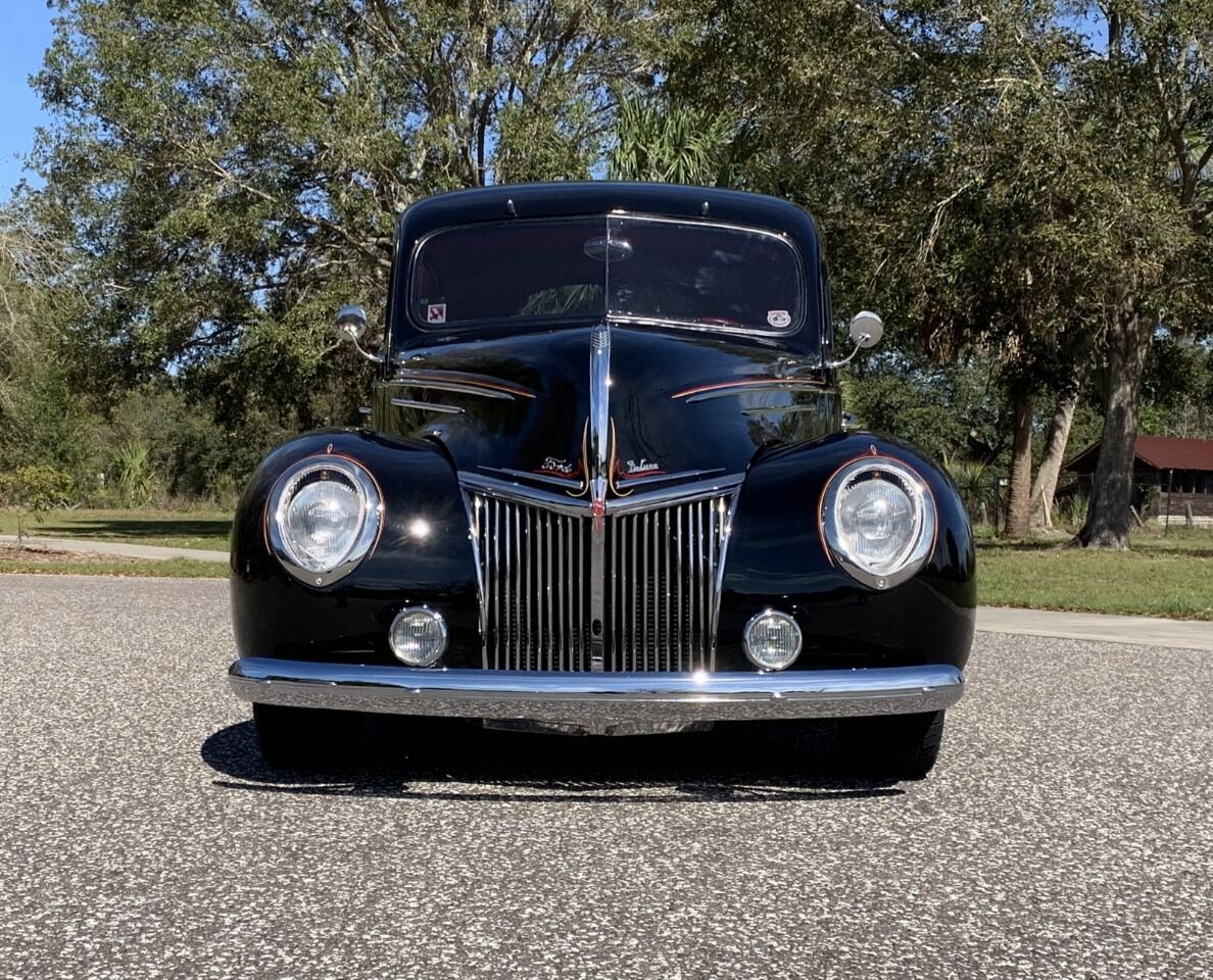 1939 Ford Deluxe 8
