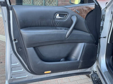 2017 Nissan Armada Platinum