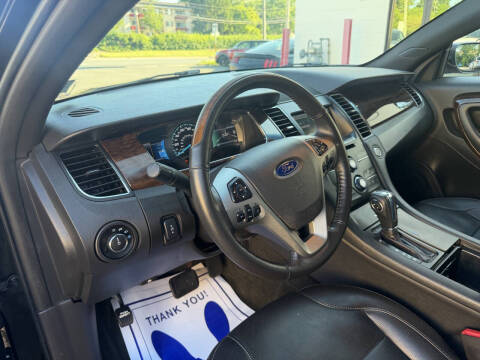 2014 Ford Taurus Limited