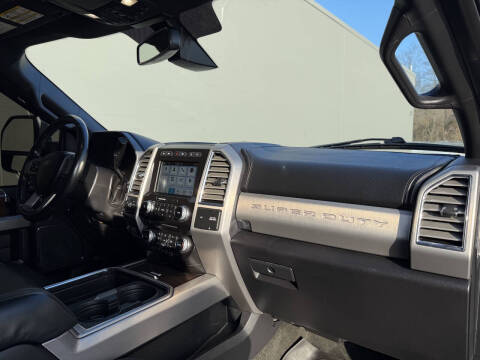 2017 Ford F-350 Super Duty Platinum