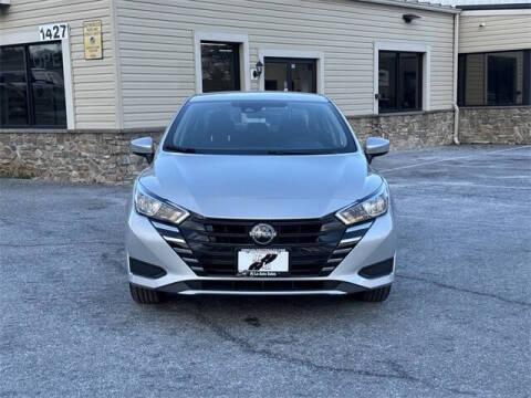 2023 Nissan Versa SV