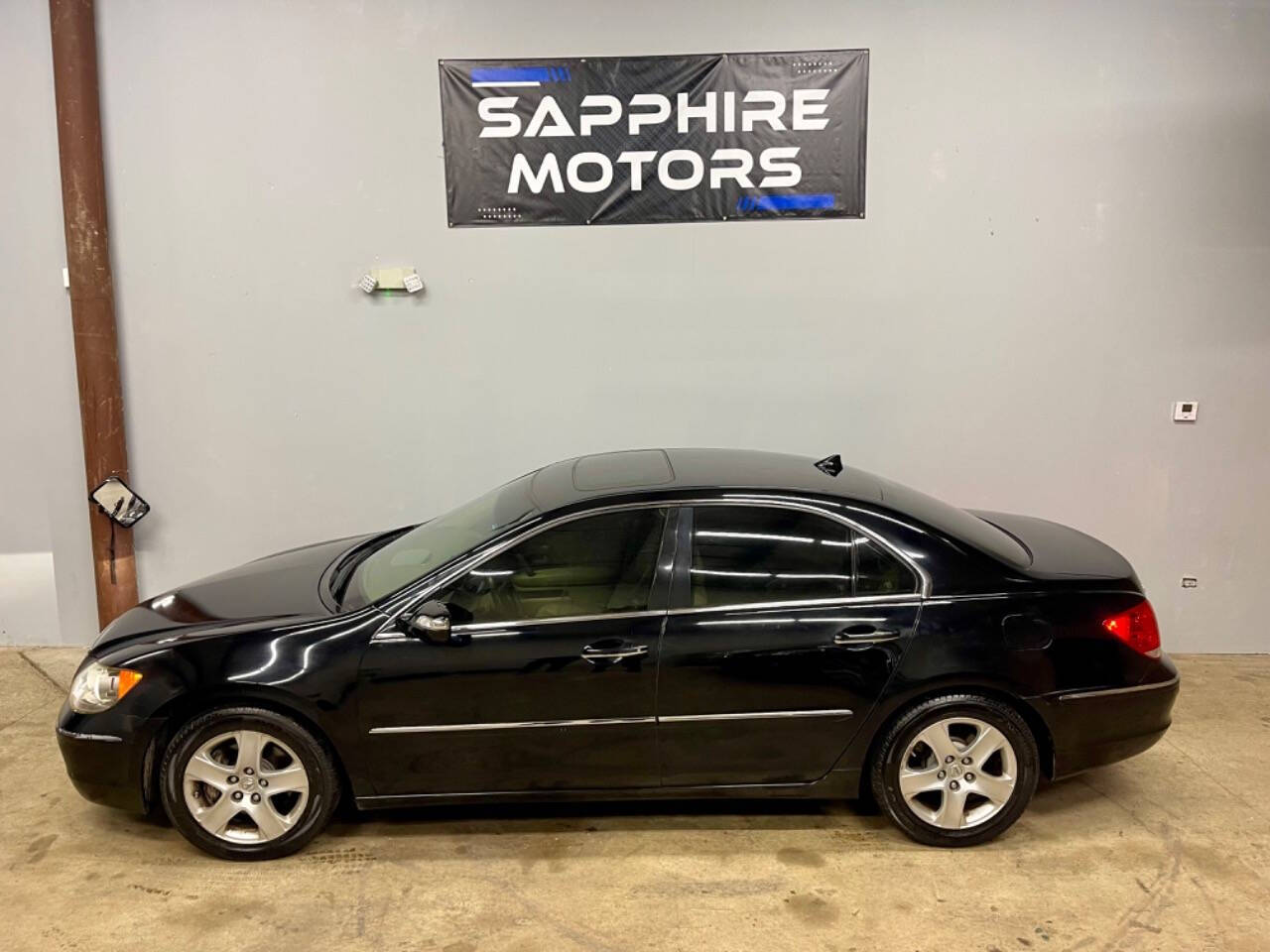 2005 Acura RL for sale at Sapphire Motors in Gurnee, IL